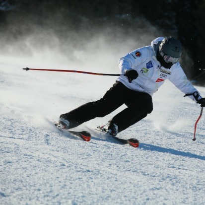 person-cuts-through-the-snow-on-skis