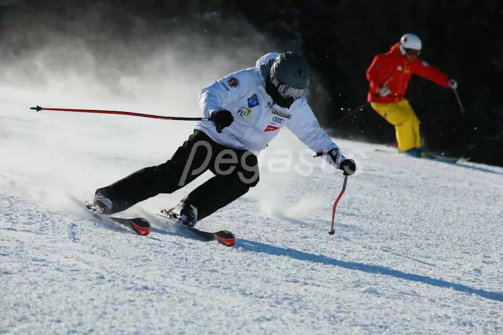 Ski Resort Industry Pain Points Industry challenges in ski resort management manual ticketing vs RFID automation